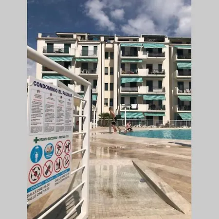 El Palmar Residence Vista-Mare E Vista-Piscina Lido di Jesolo Exterior photo
